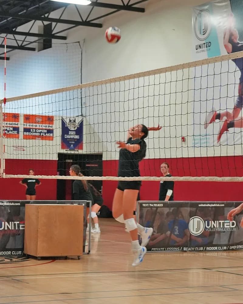 United TX athletes during play